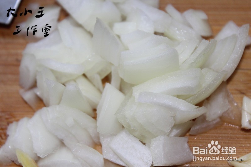 懒人炒菜 尖椒茄子的做法