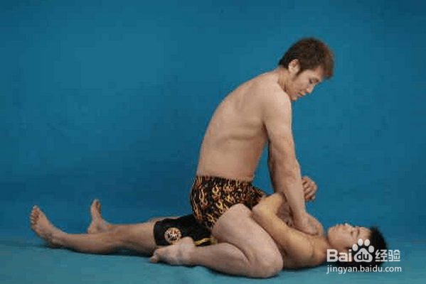 啊打-MMA“十字固