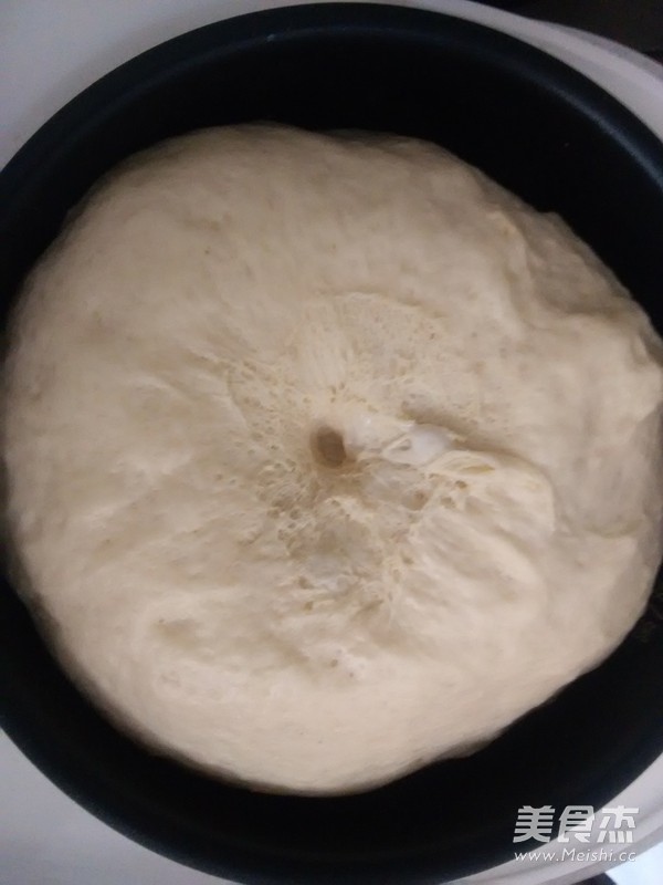 红豆沙餐包的做法