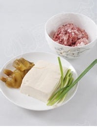 夏季美味蒸菜之肉末蒸豆腐