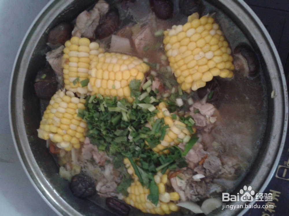 排骨玉米香菇汤