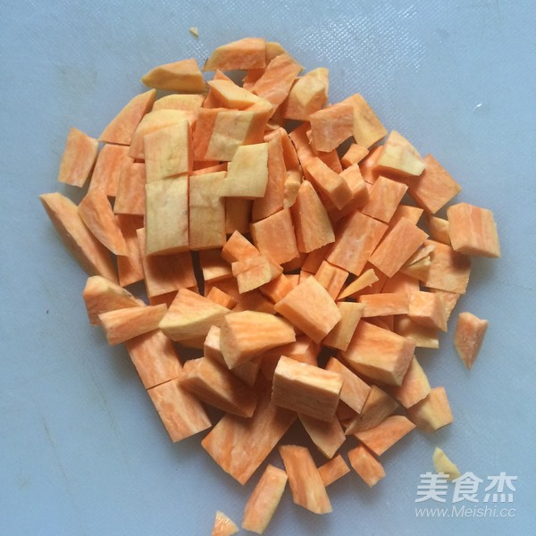 红薯小米粥的做法