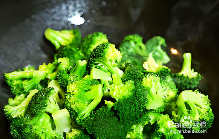 家常菜:蒜蓉西兰花