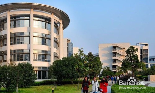 在大学中怎样培养好与室友的关系