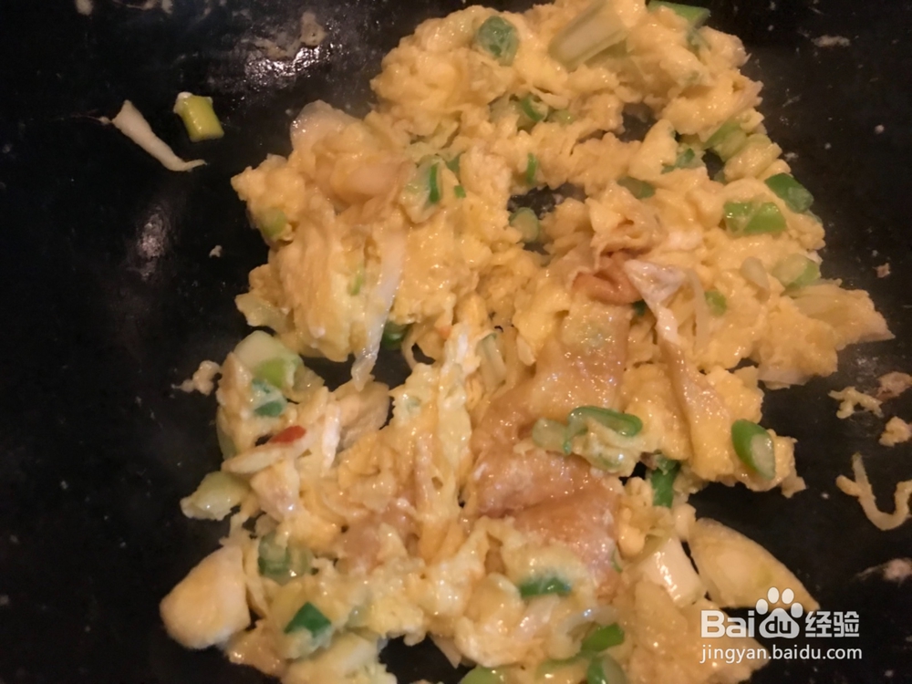葱花炒鸡蛋的做法