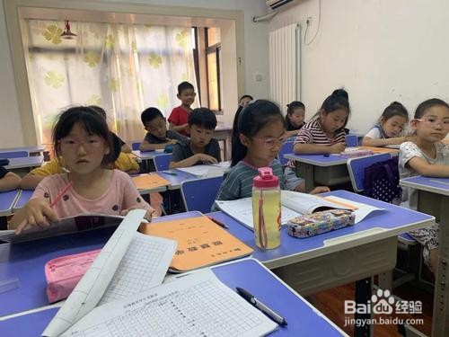 孩子在家写作业和在托管班,为什么差别那么大