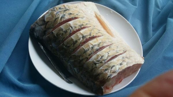 姜葱茸清蒸鱼腩