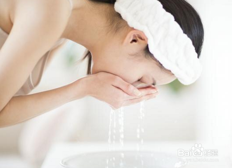 不容易变老的女生，平时一般都有哪些好习惯？