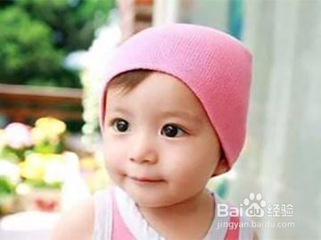 你知道为什么斜视偏爱几个月大的婴儿吗?