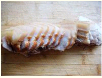 肥而不腻，入口即化的腐乳扣肉