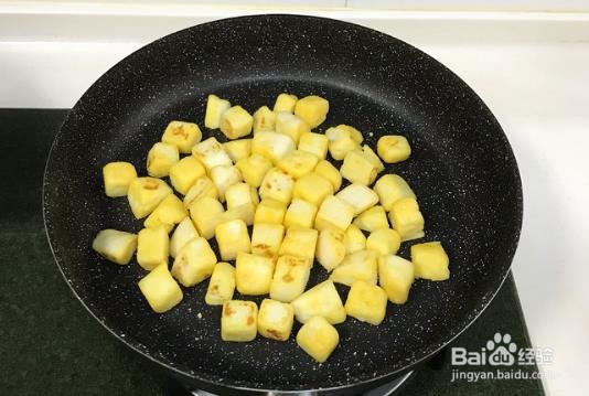 馒头蔬菜什锦沙拉的做法