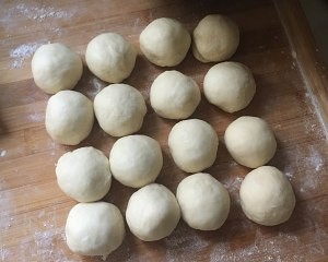软蓬蓬的牛奶包做法