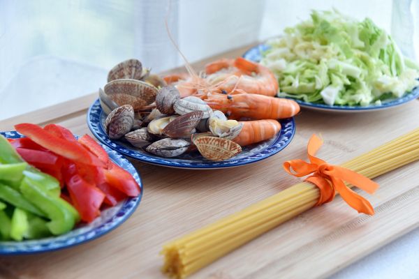 豆瓣酱海鲜炒面