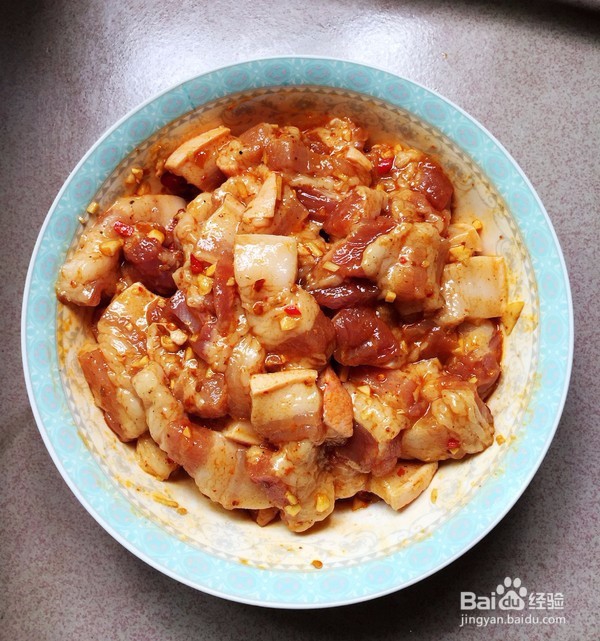 土豆粉蒸肉如何做