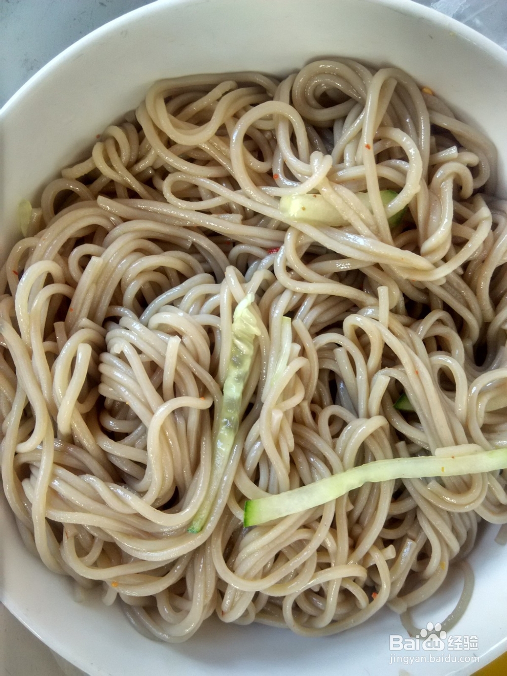 开水泡韩国冷面