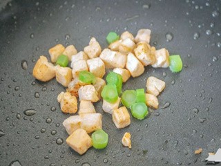 三文鱼烩藜麦饭怎么做？