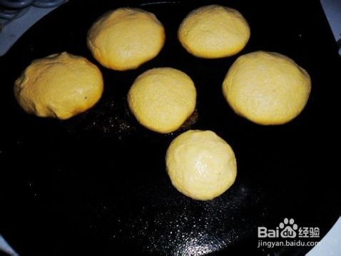 玉米面饼子的做法