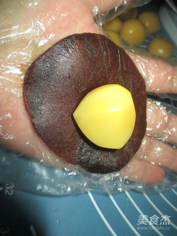 广式豆沙板栗月饼