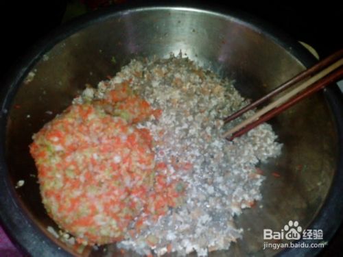 如何制作春节传统素馅水饺