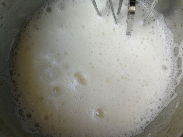 彩绘草莓蛋糕卷