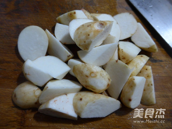 开洋芹菜煮香芋