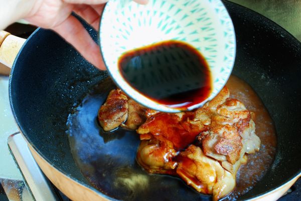 滋味十足照烧鸡腿饭