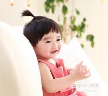 儿童短发怎么扎好看