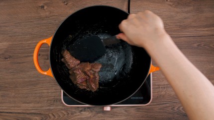 如何做出家常菜系列之西兰花炒牛肉