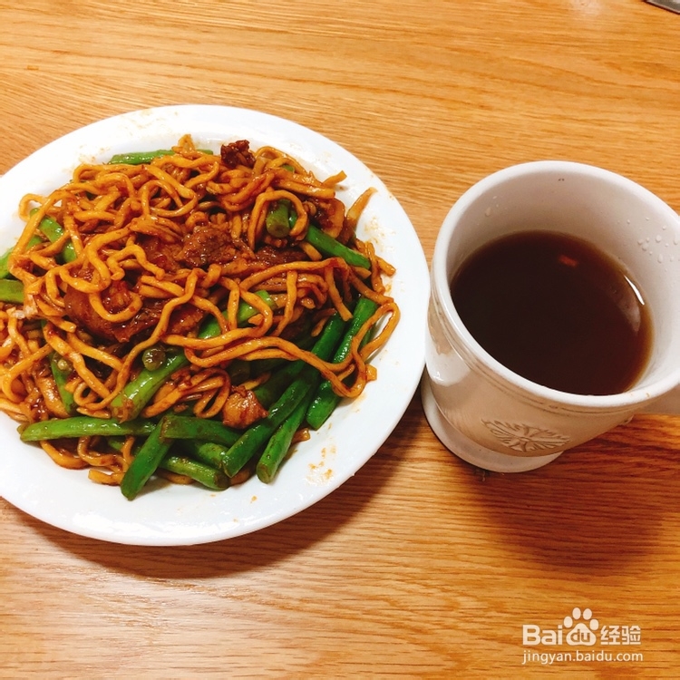 不得不吃的豆角焖面