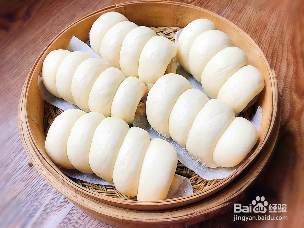 做饭小白一看就会的香肠兔子馒头