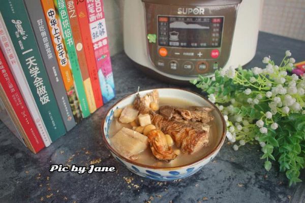 蚝豉粉葛牛尾鱼汤