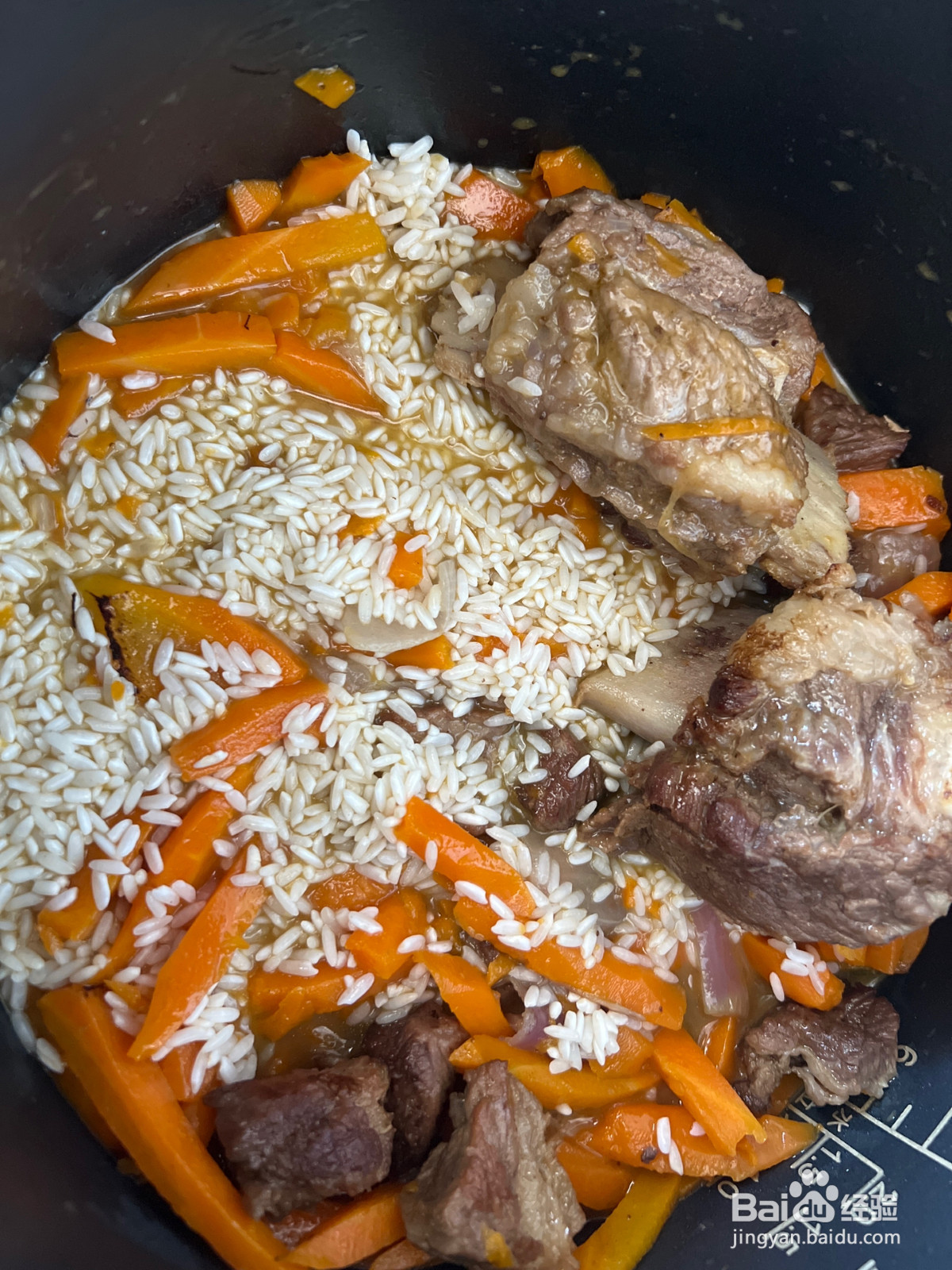 牛排抓饭的做法