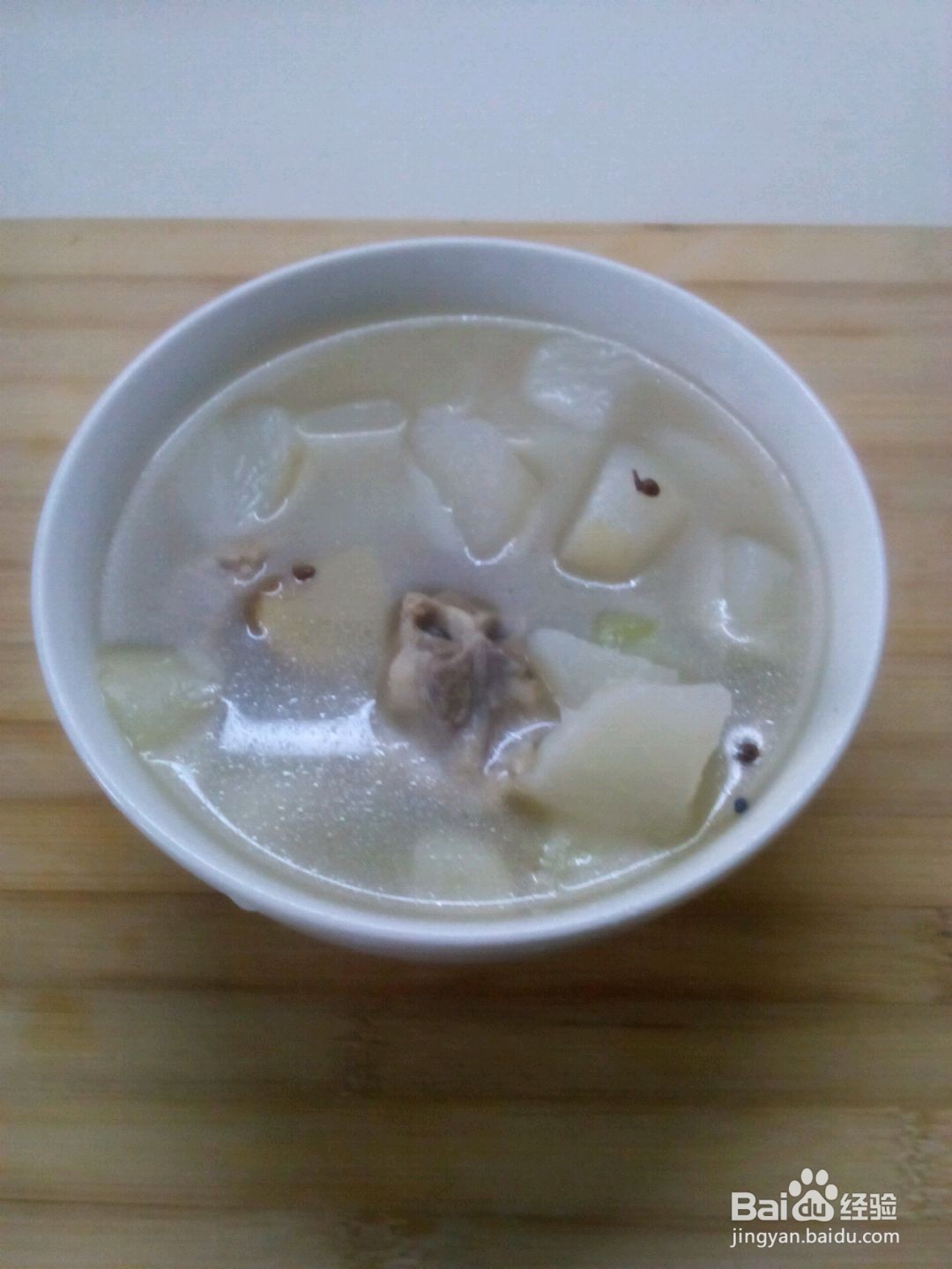 排骨白萝卜汤的做法