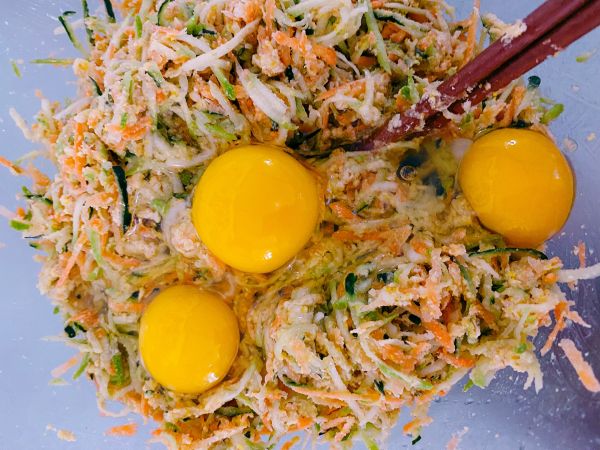 燕麦片蔬菜鸡蛋饼