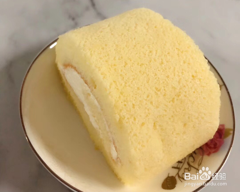 美味挡不住的奶油蛋糕卷