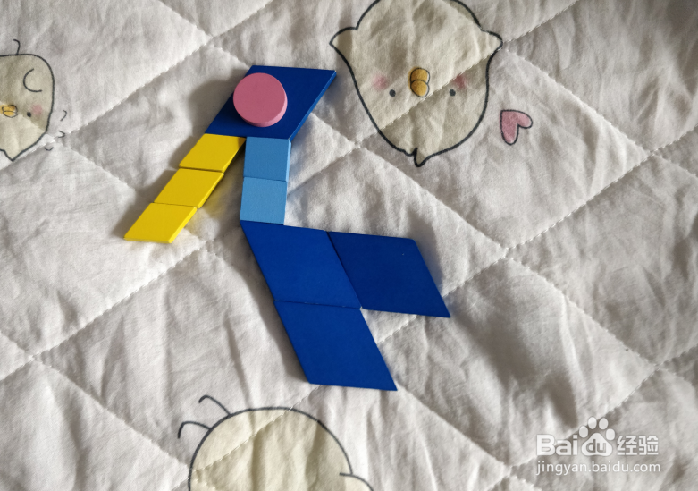 用几何形状怎么拼一只站立的白鹳