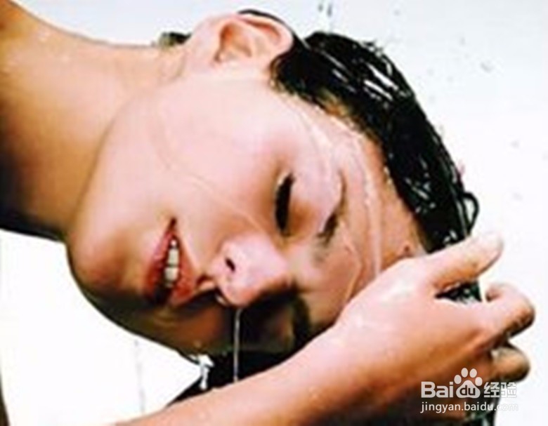 该如何正确的洗头？