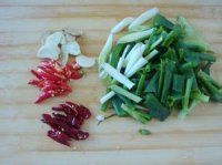 大葱炒鸡杂的做法