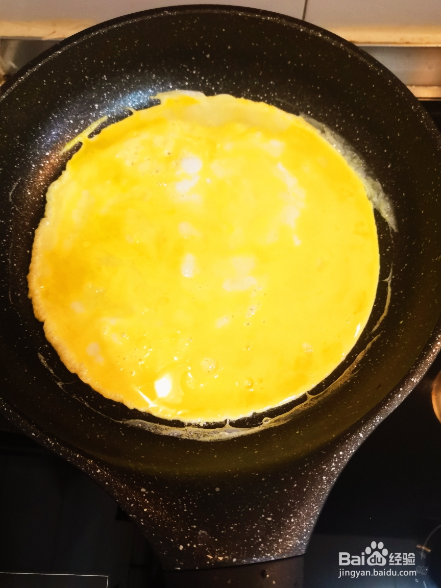 香味浓郁的豌豆蛋丝汤