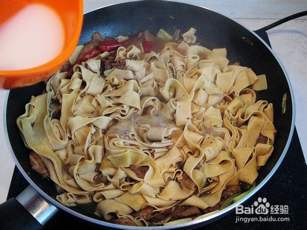 老卤汤炖干豆腐的做法