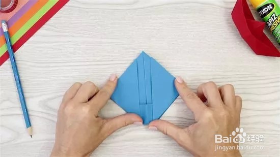 如何做一只纸船？
