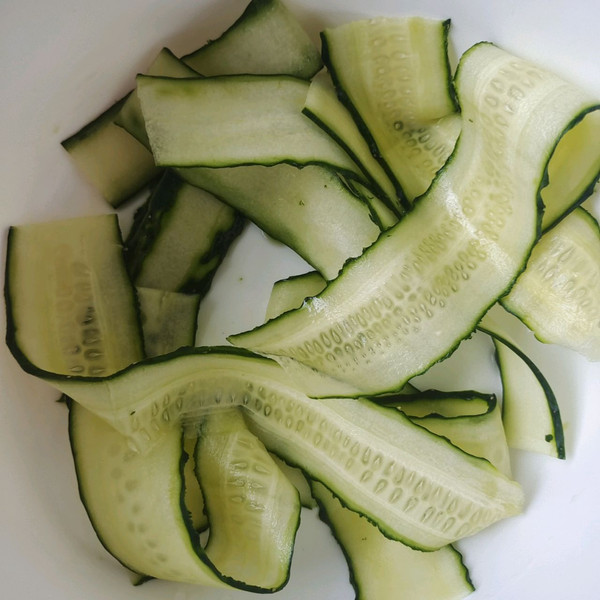 低脂低卡酸辣捞汁金针菇