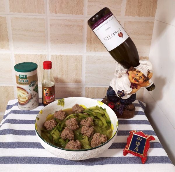 青萝卜羊肉丸子汤