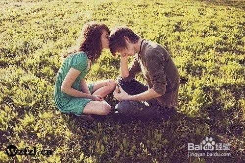 如何幽默聊天,成为受女孩欢迎的人