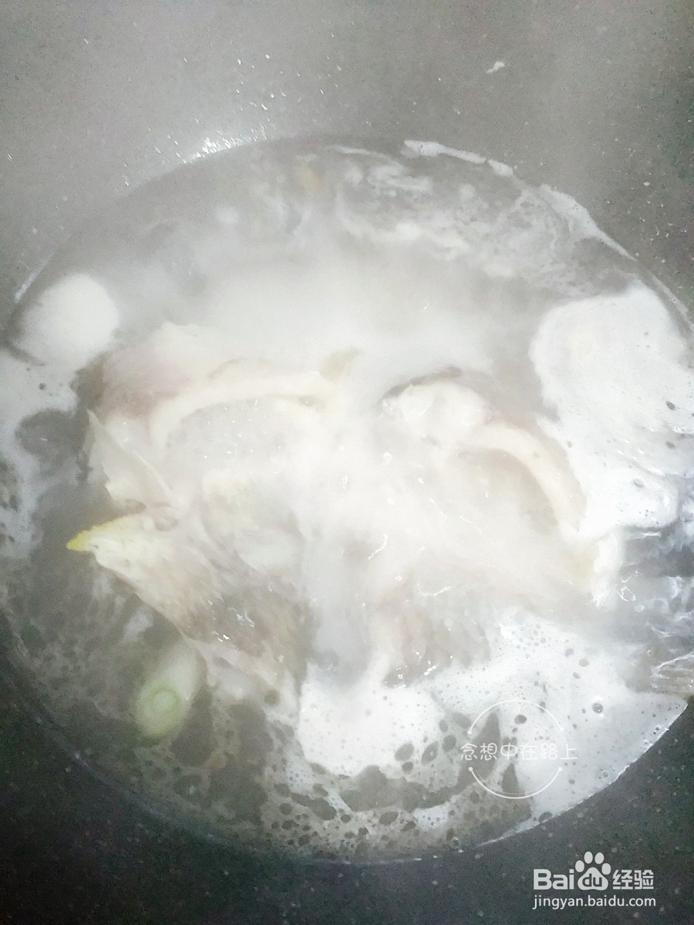 家常菜-念想家的鲫鱼豆腐汤