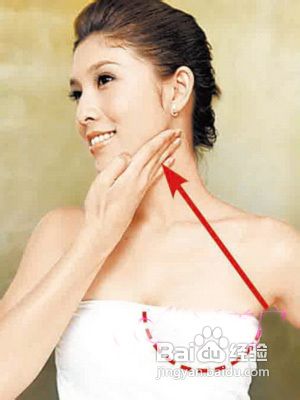 丰胸的最快方法胸按摩3部曲一周大一圈