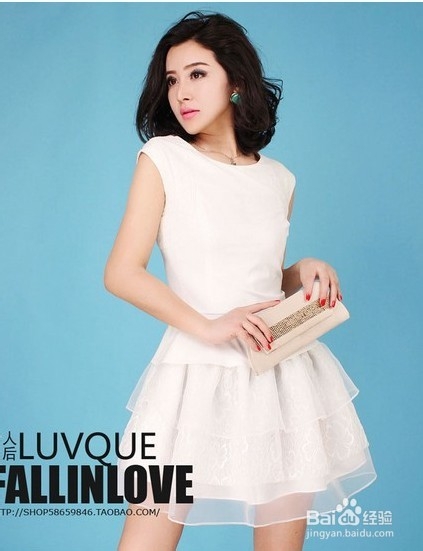 白色连衣裙搭配技巧