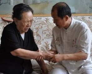 详解重症肌无力的常见症状