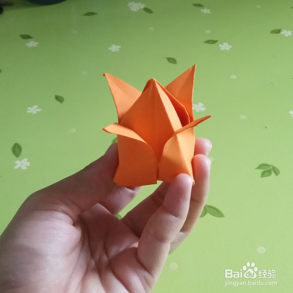 漂亮花朵的折法步骤图 教你怎么折纸玫瑰花