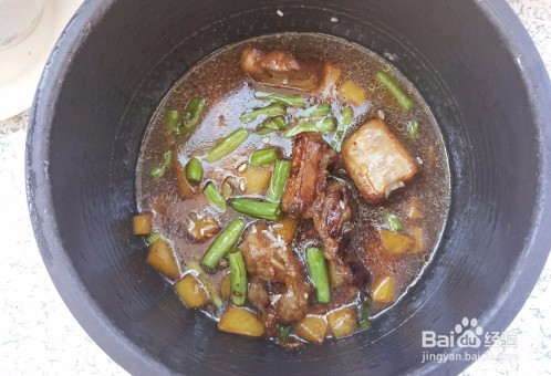 排骨焖饭怎么做入味？怎么做更好吃？